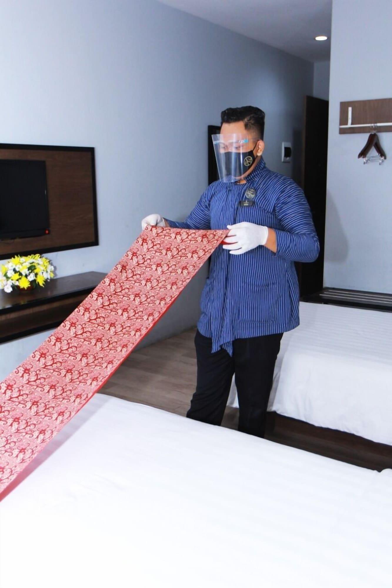 Grand Kangen Hotel Urip Sumoharjo Yogyakarta Exterior foto