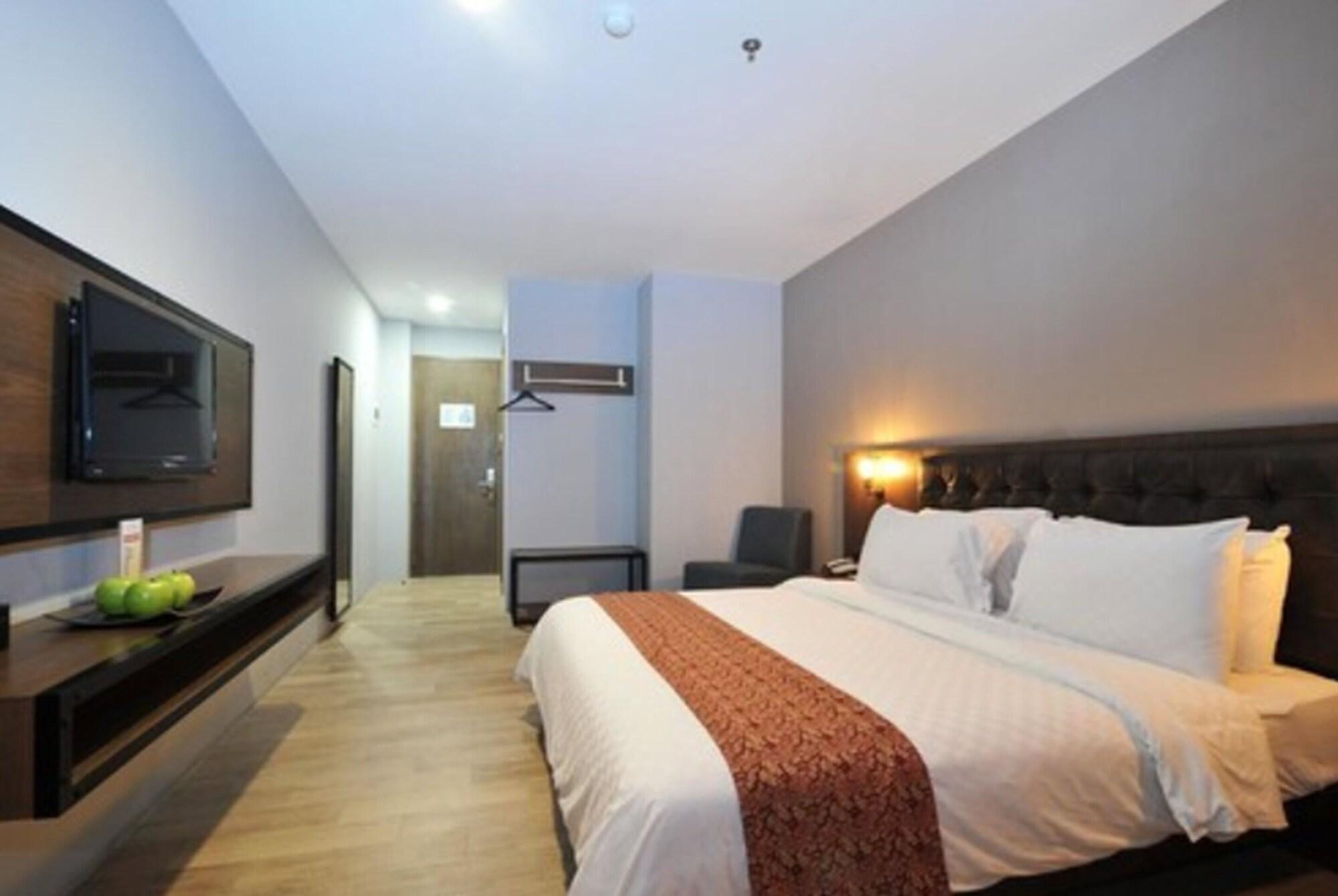 Grand Kangen Hotel Urip Sumoharjo Yogyakarta Exterior foto