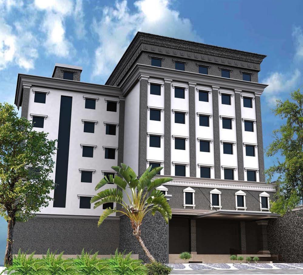 Grand Kangen Hotel Urip Sumoharjo Yogyakarta Exterior foto