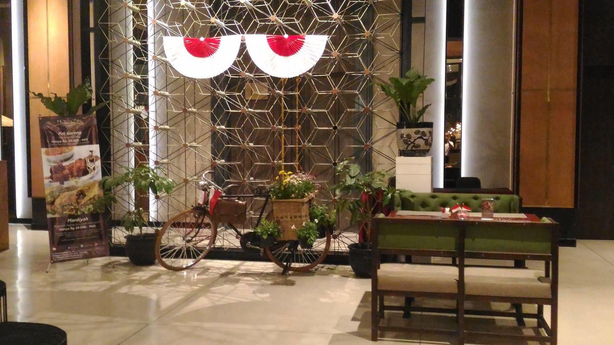 Grand Kangen Hotel Urip Sumoharjo Yogyakarta Exterior foto